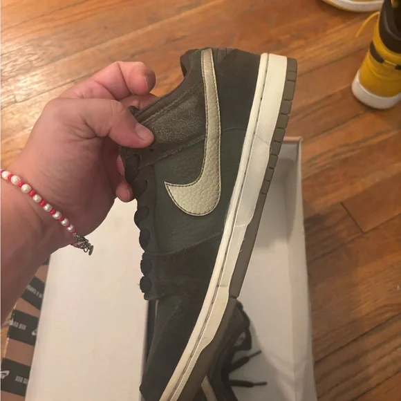 Nike Dunk Low Pro SB Shoes SQ/MTLLC ZNC-
WHITE- GM - Picture 5 of 7